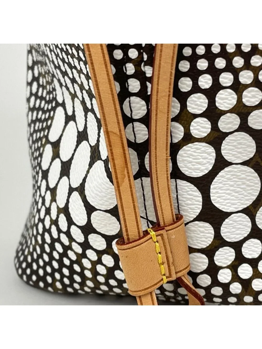 Louis Vuitton Neverfull MM Tote Yayoi Kusama Pumpkin Dot Shoulder Bag Monogram